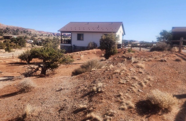 Peace, Privacy, Serenity and Panoramic Views from all windows One of a Kind