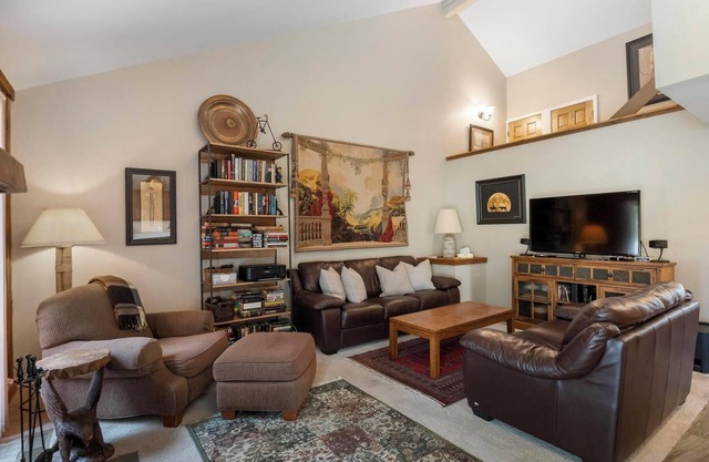 Peaceful 3-Bedroom Retreat with Lake Michigan Views & Access