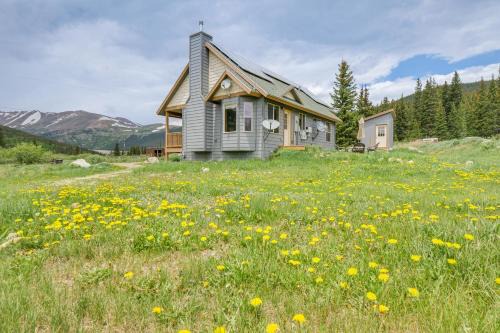 Peaceful Alma Cabin Rental 13 Mi to Breckenridge!