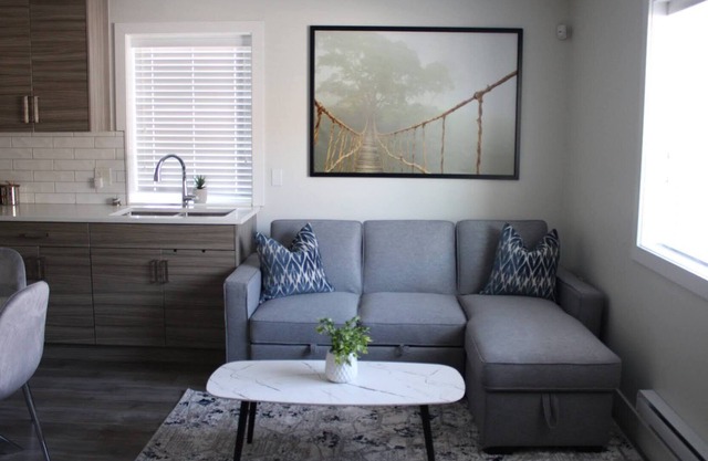 Peaceful, bright and cozy modern laneway guest home in Vancouver, BC.