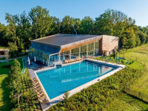 Peaceful Bungalow Escape