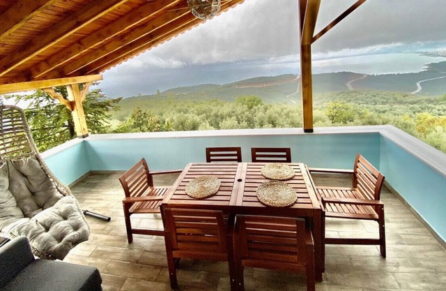 Peaceful Chalet with Nature View in Iznik, Bursa