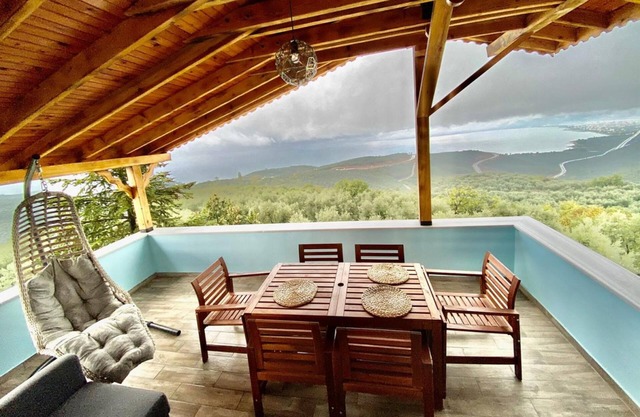 Peaceful Chalet with Nature View in Iznik, Bursa