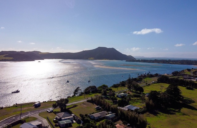 Peaceful coastal paradise in the heart of the Far North