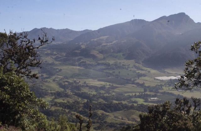 Peaceful Colombian Retreat near Chingaza National Park