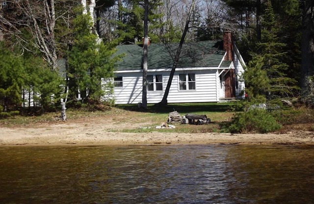 Casa de campo tranquila en el lago Milakokia con sábado Entrada hasta el sábado Salida