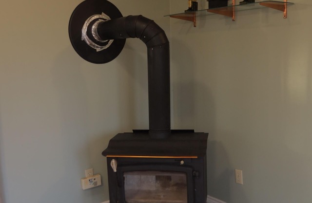 Peaceful & Cozy 3 Bedroom House In Newcastle, ON