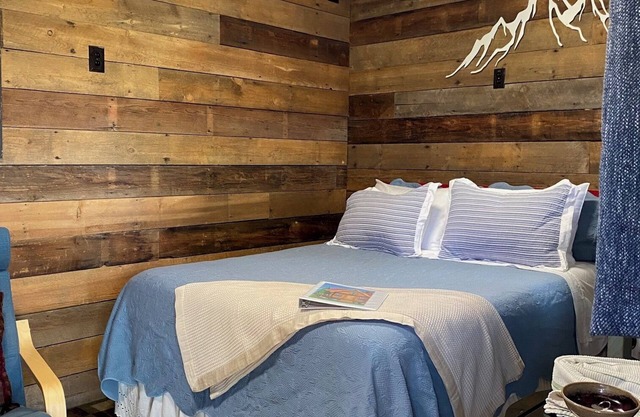Peaceful cozy cabin in Coeur d'Alene