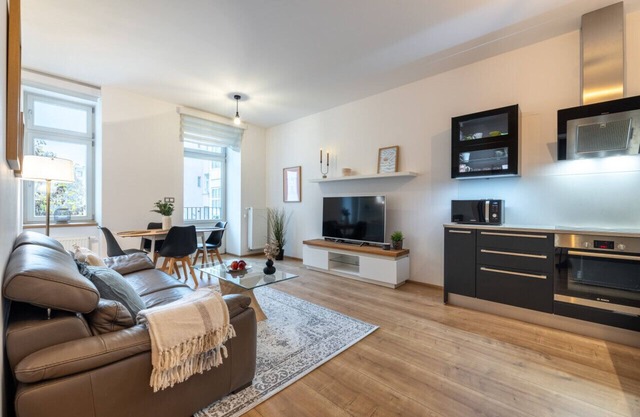Peaceful & Cozy Living in Vyšehrad with a Balcony