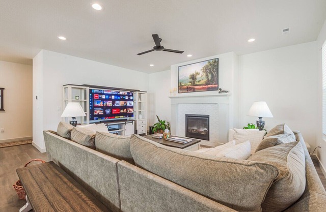 Peaceful Escape w/ Office | Near Ogden & Snowbasin