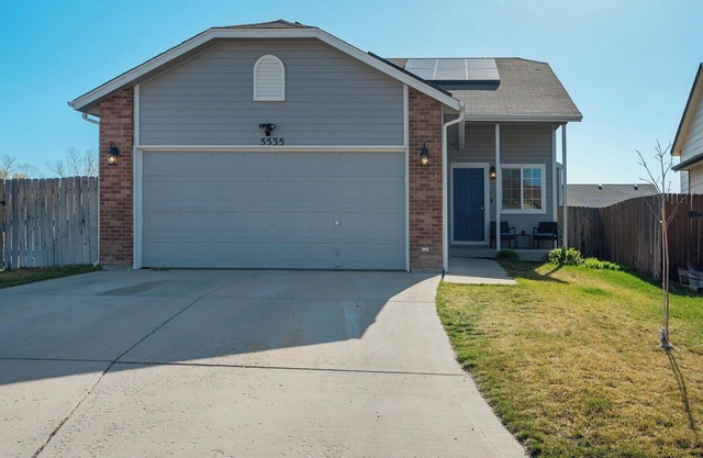 Peaceful Family Retreat w/ Pool Near Colorado Springs & Airport