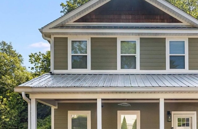 Peaceful Family-Friendly Cottage near Biltmore + DT