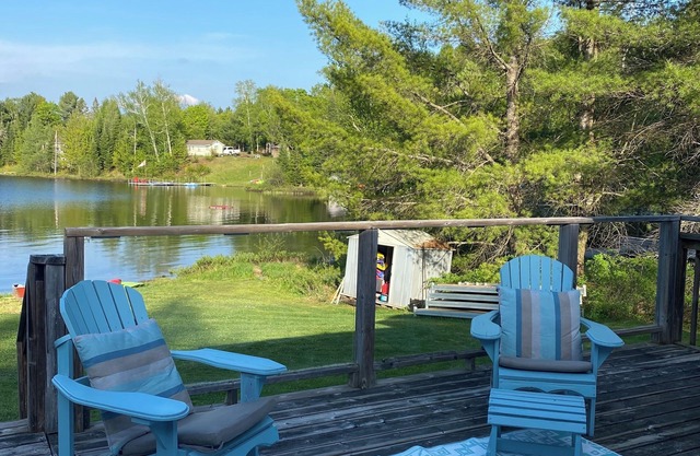 Peaceful family getaway on beautiful Eagle Lake