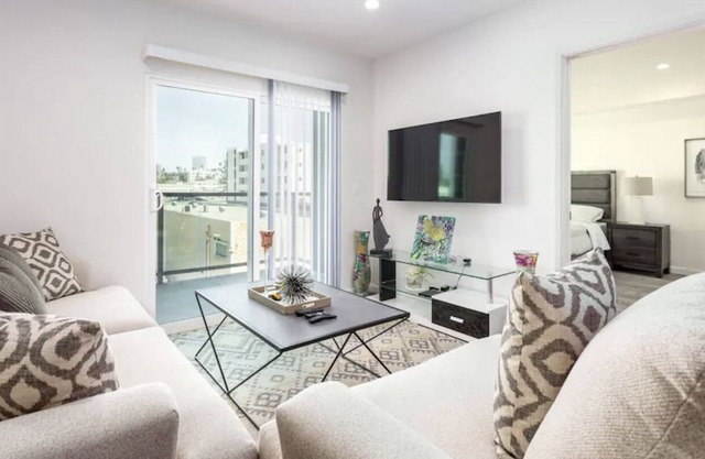 Peaceful Getaway in the Heart of K-Town 2B+2B