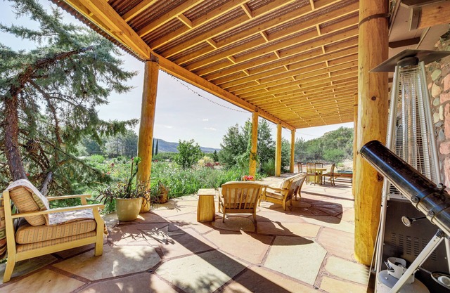 Peaceful Historic Cottage on Sedona Wine Trail
