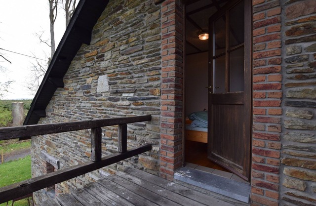 Acogedora casa de vacaciones en Houffalize con vistas al jardín