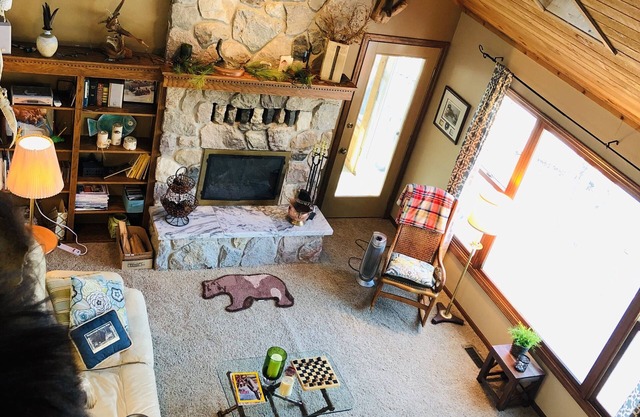 Peaceful Home on the Muskegon River