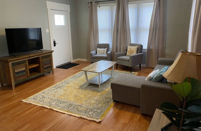 Peaceful home with an amazing yard near downtown San Antonio. Pet Friendly!