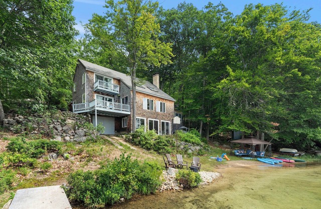 Peaceful Lakefront Retreat Stunning Views Hot Tub Private Dock