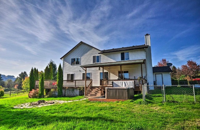Peaceful, Pet-Friendly Washougal Paradise!
