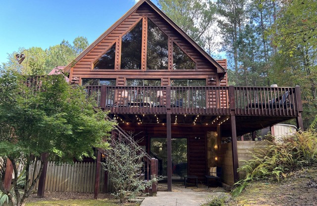 Peaceful Pines- Pets welcome! Paved access. Great location