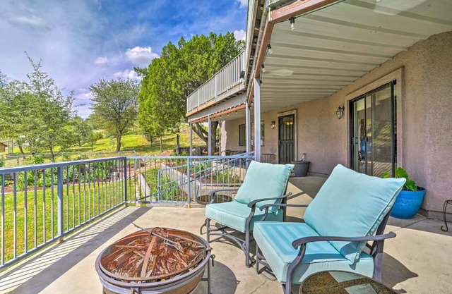 Peaceful Prescott Studio with Mountain Views!