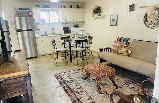 Peaceful, quaint, cozy stay
