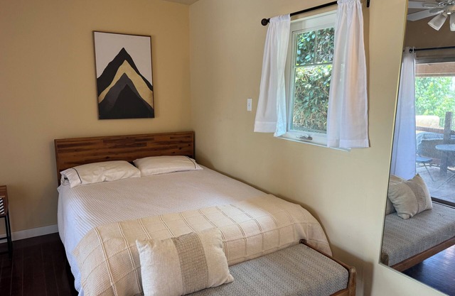 Peaceful 1-bedroom Retreat in Pleasant Hillside SGV