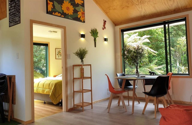 Peaceful River-Front House - Paparoa NP/Punakaiki