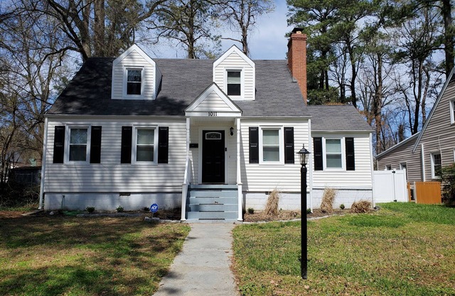 Peaceful Single family 3 Bedroom 2 Bath Home
