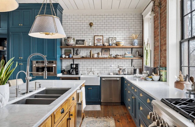 Experience Derby in Style – Vintage Mansion Unit 3