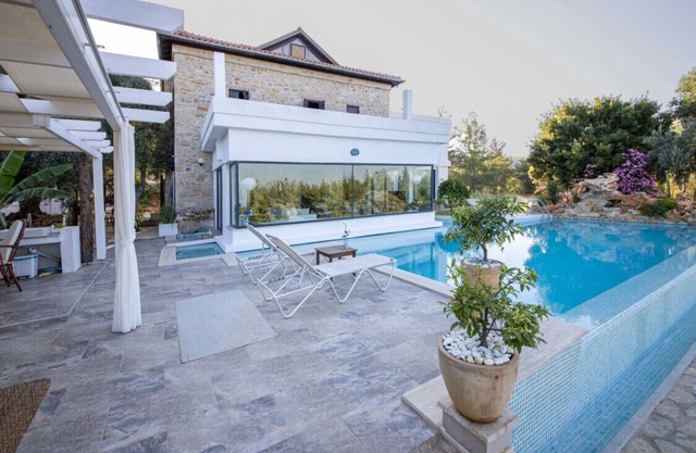 Peaceful Villa with Pool and Garden in Bodrum