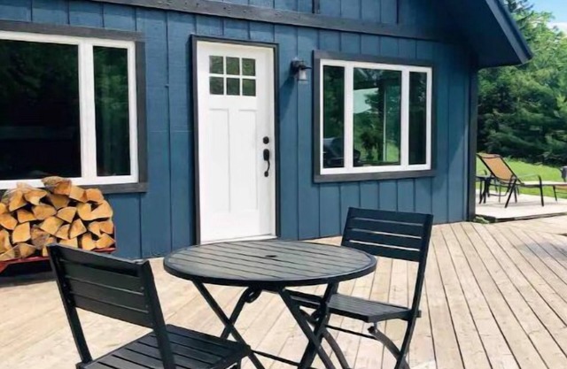 Peak O' Leelanau in TC! Your Summer 2023 Retreat!