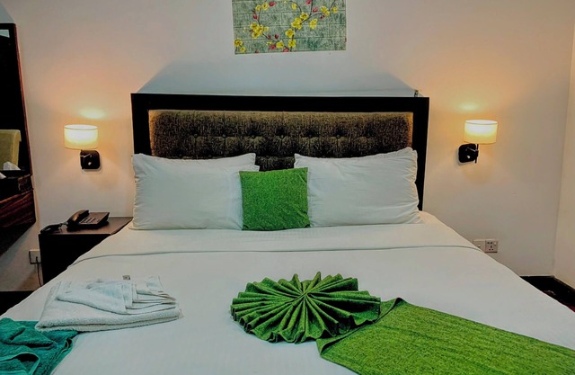 Pearl Royal Hotel