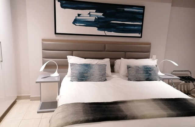 Pearls of Umhlanga, or Oceans - Marina Apartments Private