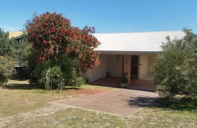 Pelican Breeze - 3 Pelican Street, Loch Sport