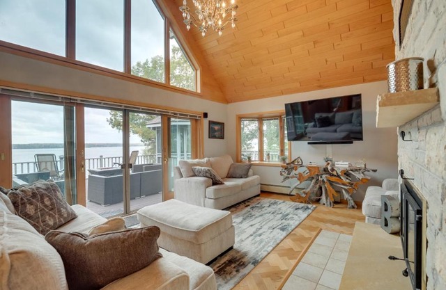 Pelican Lake House with Boat Dock and Sauna!