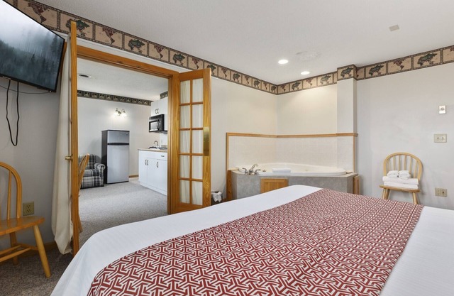 Pelican Lakes Motel
