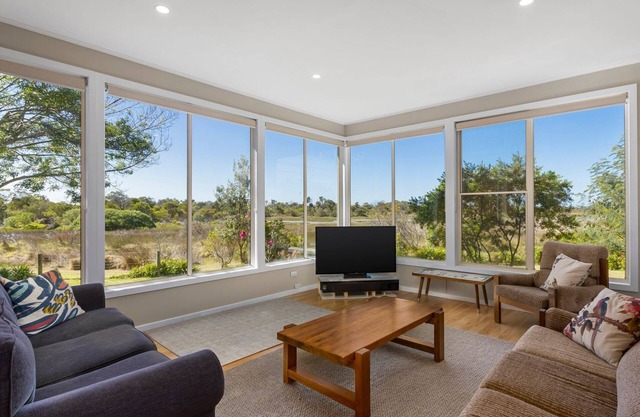 Pelican Point- Located next to Edwards Point Wildlife Reserve