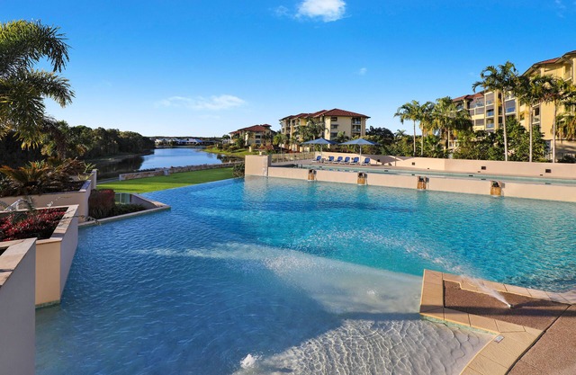 Pelican Waters Resort
