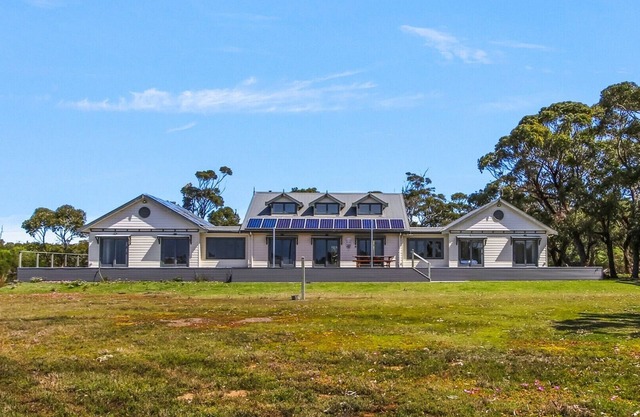Peninsula at Metung - Boole Poole