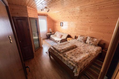 Pensiunea Casa Iulia Transalpina