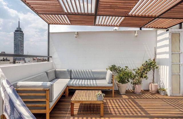 Ático en el Centro Histórico con 2 dormitorios / 2 baños y terraza privada