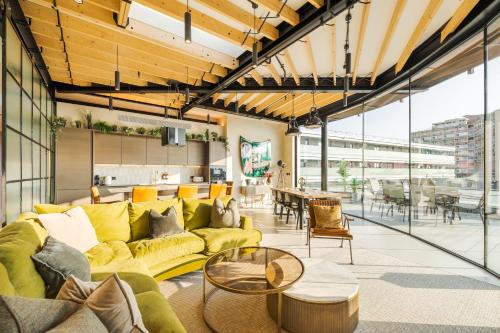Penthouse in Fulham West Kensington 3 Bedrooms