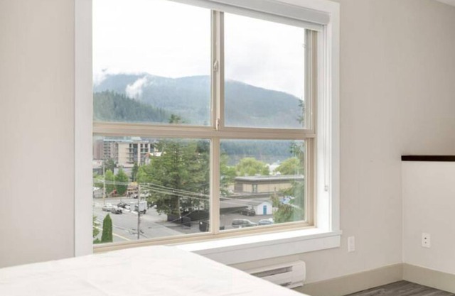 Penthouse Lake Home 3BR Amazing View