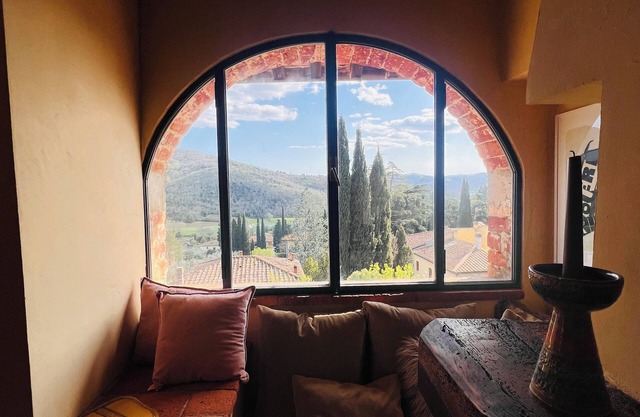 Penthouse overlooking Tuscan hills two bedrooms two bathrooms