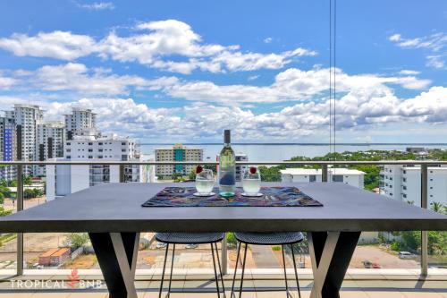 Penthouse Vibes Amazing Views From Top Floor