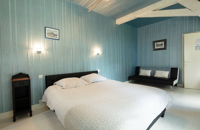 Habitación de peonía en la planta baja