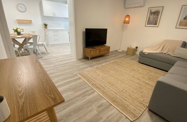 Peppermint Cottage-beautiful, newly renovated holiday home property that will take your breath away