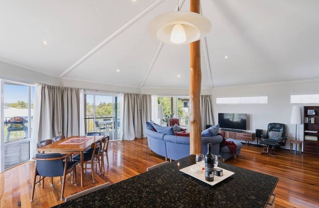 Peppy Harmony House - Exclusive Escapes